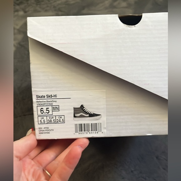 Brand new vans SK8-HI tops - Picture 5 of 5